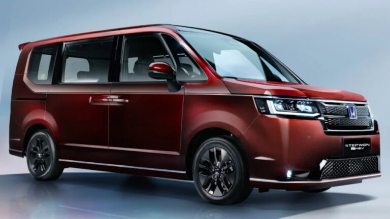 Honda Step WGN e:HEV yang Nyaman untuk Perjalanan Jauh