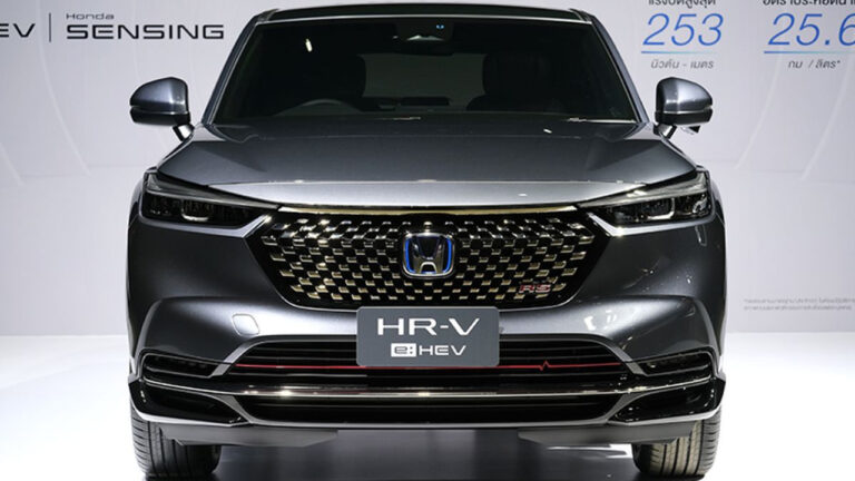 New HR-V e:HEV Hybrid SUV Mewah yang Tetap Sporty dan Efisien