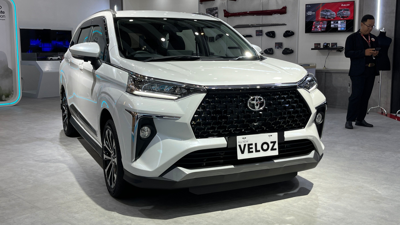 Toyota Veloz Hybrid Siap Mengaspal di Indonesia Tahun Depan