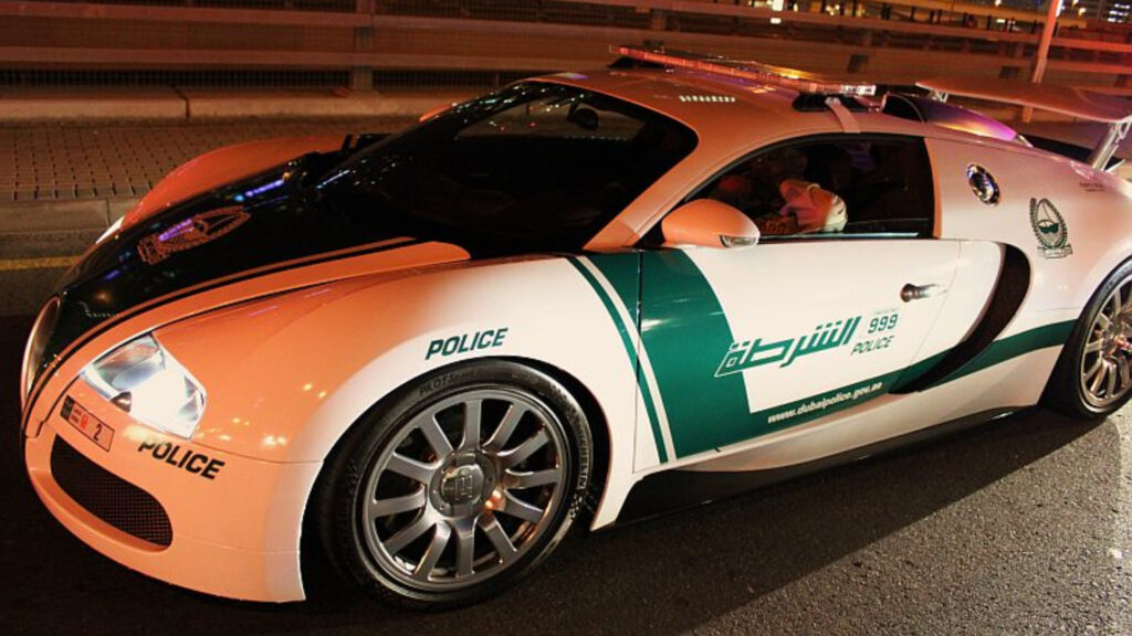 Mobil Polisi Tercepat di Dunia dan Transformasi Penegakan Hukum Modern