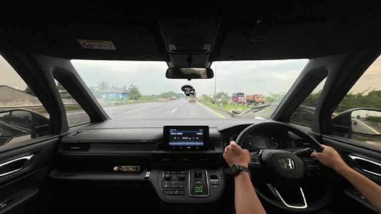 Menguji Bantingan Honda Step WGN e:HEV di Tol Merak hingga MBZ, Nyaman Hadapi Jalan Tak Bersahabat